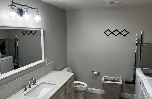 Hughson Condo | Adorable 1-bedroom unit in peaceful Hughson. Absolutely great location