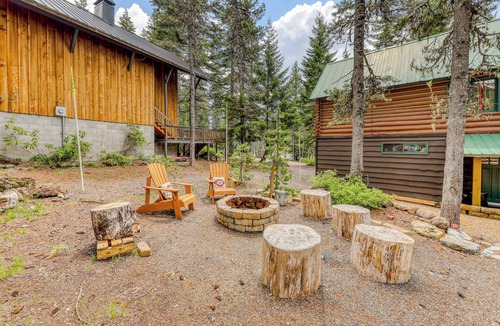 Government Camp House | Adorable studio with modern amenities - close to slopes & restaurants
