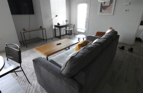 Gibson Springs Apartment | Affordable 2BD Henderson Luxury Apt