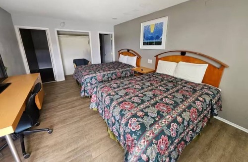 Ridgecrest Hotel | Affordable Ridgecrest Room w/Flexible Stay Options for All Travelers