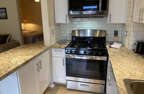 Arroyo Grande House | AG 1 Bedroom Studio with Yard