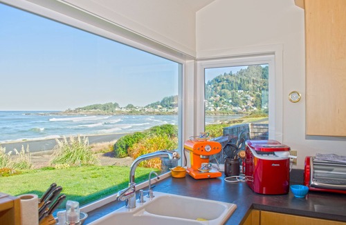 Yachats House | Agate Point - Ocean/Bay front