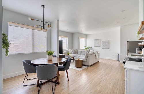 Humboldt Apartment | Alberta Arts - 2BR - Walk to Food, Shops, & Art
