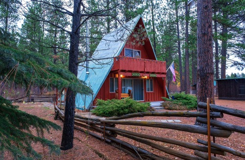 Klamath Falls Ski Chalet | Alice's Cottage in Rocky Point