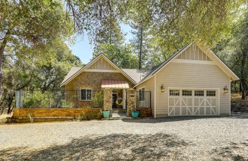 Shenandoah Valley House | All-Season Outdoor Base Camp: Gold Country Home!