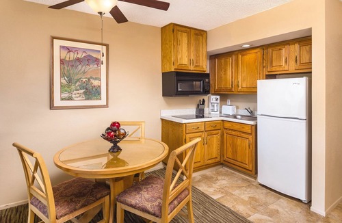 Palm Springs Resort | All the comforts of home!