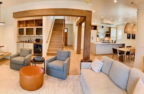 Arroyo Grande House | "Almost" Brand New 2020 "Modern Farm House ". Close to beach and wine country