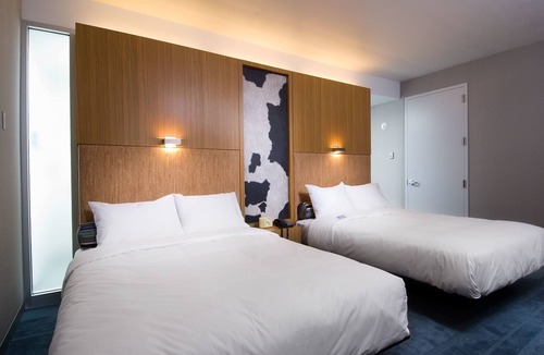 Portland Hotel | Aloft by Marriott Portland Airport at Cascade Station
