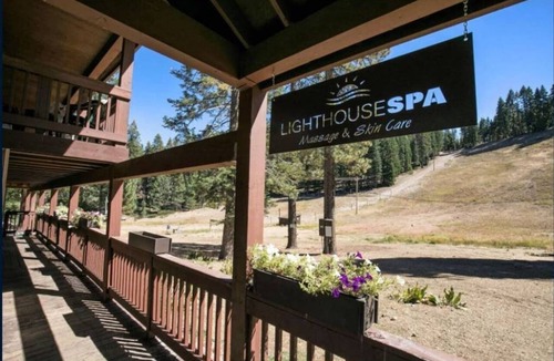 Tahoe Woods Condo | Alpine Escape (Room), near lake & ski