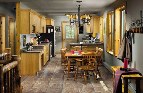 Superior House | Alpine Falls Ranch