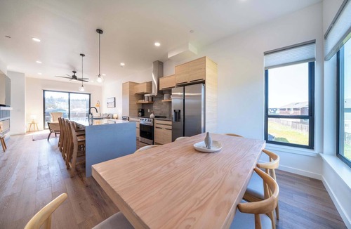 Waldport House | Alsea Bay View Stay + Hot Tub + Easy Walk to Town
