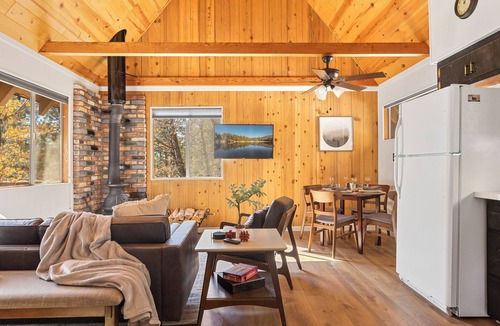 Green Valley Lake Cabin | Amazing 1-bedroom cabin in Green Valley Lake perfect for relaxing getaway
