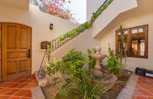 Nopolo House | Amazing home a few steps to the beach