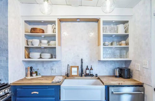Corona del Mar House | Amazing Location, Walk to Beach & Restaurants