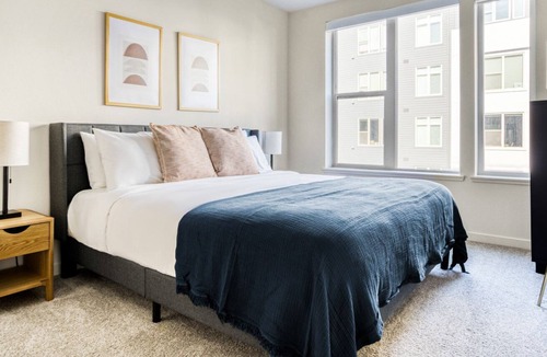 Milpitas Apartment | Amazing Milpitas 2BR w/ Gym, Lounge & Pool, walk to BART, by Blueground