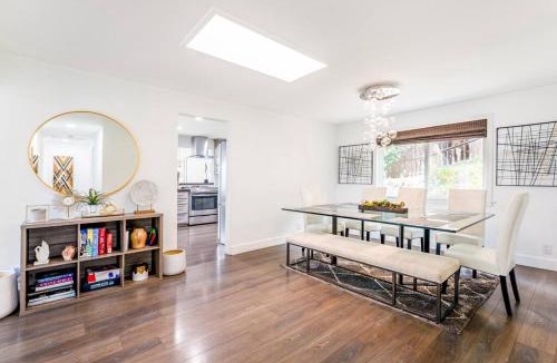 Solana Beach House | Amazing Views with Heated Pool and Jacuzzi Near Beach