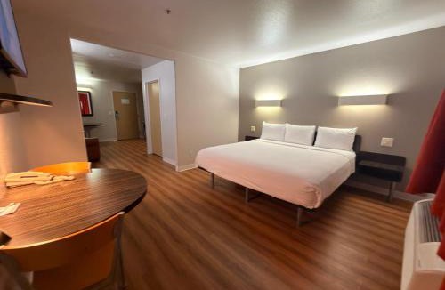Apache Junction Hotel | Americas Best Value Inn Apache Junction
