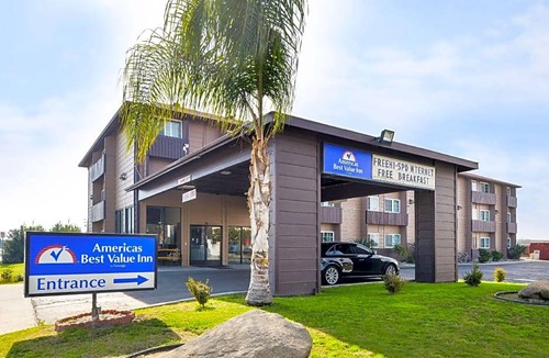 Delano Hotel | Americas Best Value Inn Delano
