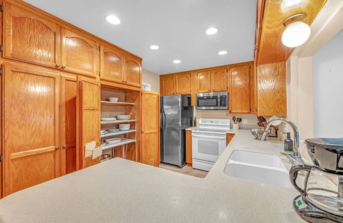 Southeast Anaheim House | Anaheim Hideaway w/Game Room & Outdoor Relaxation