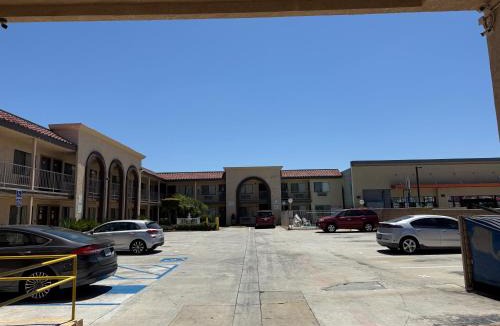Southwest Anaheim Hotel | Anaheim National Inn