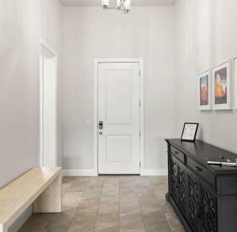 Washington House | Angels Landing3bed2ba Private Hot Tub