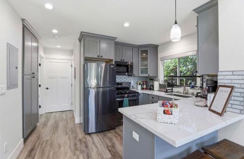 San Ramon Apartment | Angie Oasis Yard, Loft & Stocked Kitchen