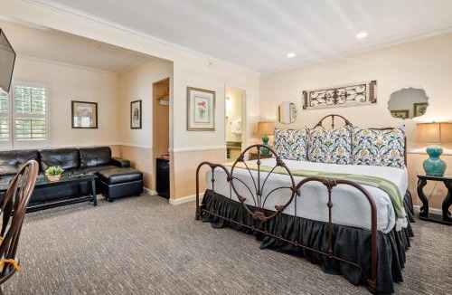San Luis Obispo Hotel | Apple Farm Inn