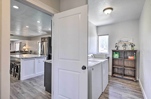 Cedar City Cottage | Arcade Games & Great Location! 7BR Cedar City Home