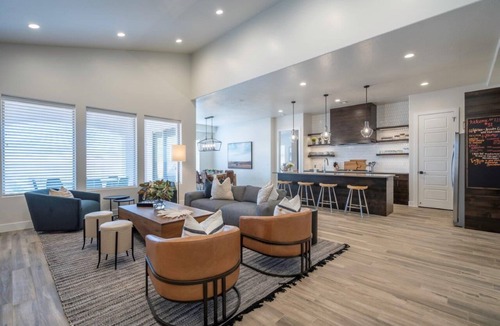 Santa Clara House | Arcadia 51 | Private Hot Tub * Resort Pool * Shuffleboard