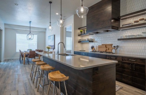 Santa Clara House | Arcadia 51 | Private Hot Tub * Resort Pool * Shuffleboard