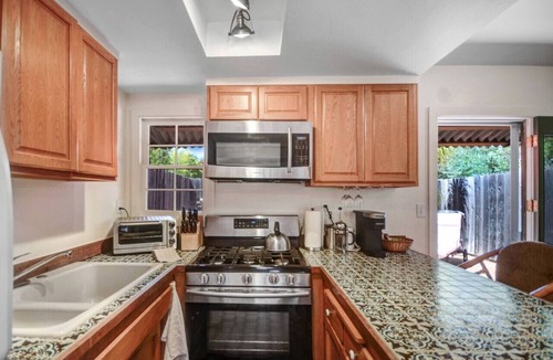 Sonoma Cottage | Arches - Olive Grove Cottage