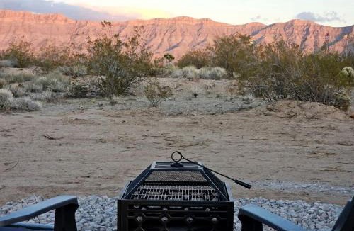 Meadview House | Arizona Adventure Awaits: Glamping Rental Offering Exquisite Views
