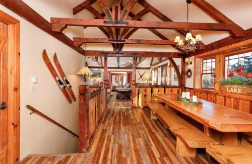 Twin Peaks Resort | Arrowhead Pine Rose Cabins