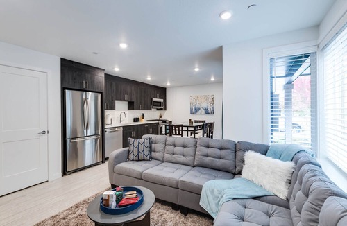 Kenton Condo | Artist #2E–Just Steps from the Max