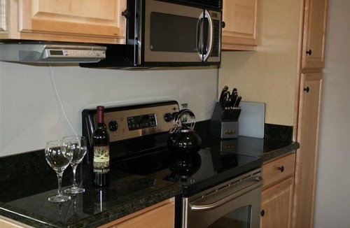 Templeton Cottage | Artist Vineyard Cottage - coastal influence in the heart of Wine Country!