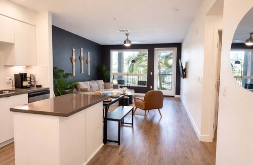 Lyon Street Apartment | Artistic Getaway 10 Min to Disneyland With Pool GYM