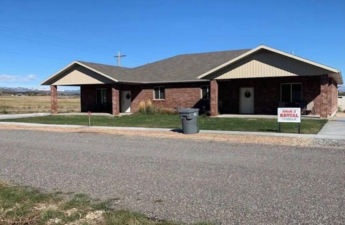 Panguitch House | Asixk 1 (Brand New)