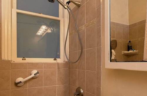 Marina District Condo | ASK about Better rates for longer stays!
