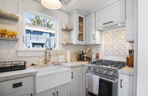Laguna Beach Cottage | Avail July 24th 2026 . Current Guest stayed a year, we will miss them.