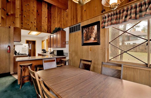 Fox Farm House | Avalon Hide OUT #1336