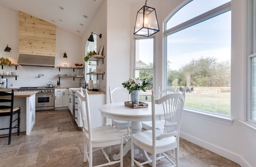 San Luis Obispo House | Avila Valley Luxury Estate with Pickleball Court