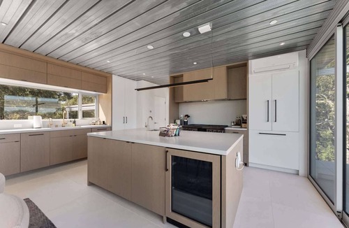 Santa Rosa House | Award-Winning Glass House · Pool · Wine Country