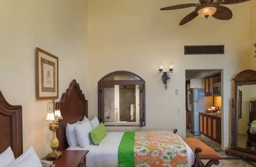 Cabo San Lucas Apartment | Awesome 2BR Family Suite at Cabo San Lucas