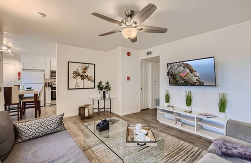 North Valley House | Awesome 6BR - 15 Min To Beach