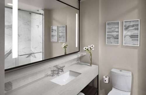 Mid-Market Hotel | Axiom Hotel SF: Where Advanced Tech & Vintage Vibes Meet | 3 units