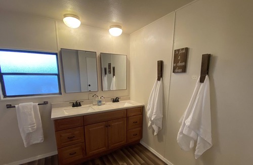 Holiday Shores House | AZ Getaway