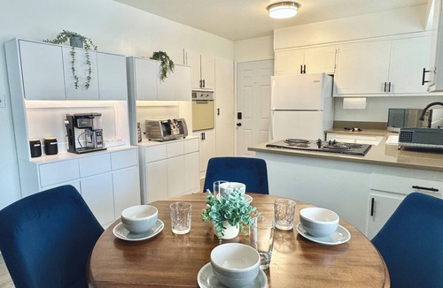 Concord House | Azure Abode with Wifi & AC Near Napa, SF, Hospitals & Bay Area!
