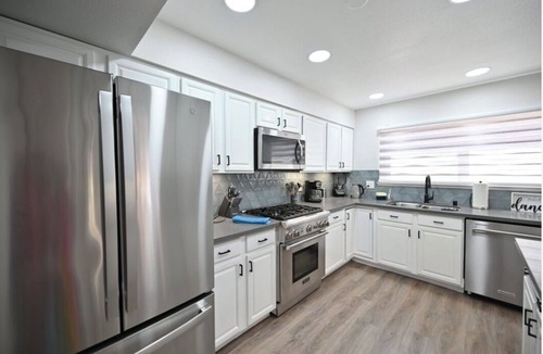 Las Vegas House | Backyard Oasis, heated pool/spa, bbq, cov pergola, away from dwtn noise