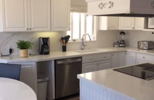 Balboa Island House | BALBOA ISLAND 7 BEDROOMS SLEEPS 14