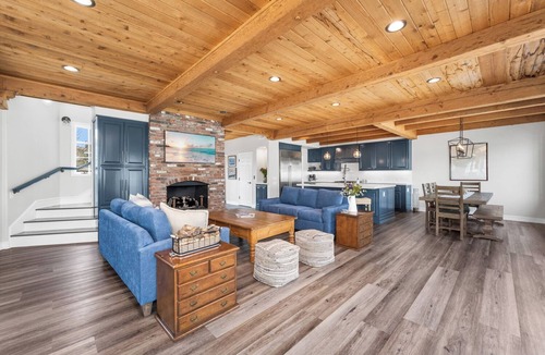 Newport Beach House | Balboa Island Family Home w/Patio on the Bayfront